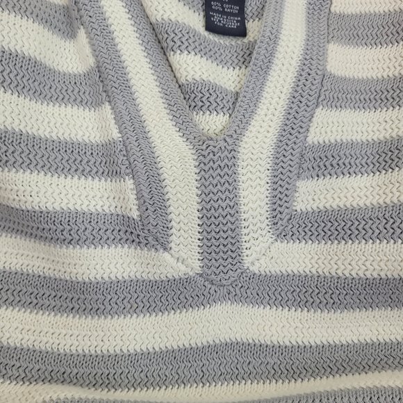 Chelsea & Theodore long gray white hoodie stripes sweater nautical cozy beach M - Picture 8 of 11